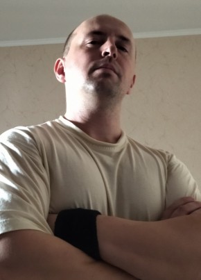 Михаил из Москвы 41 год