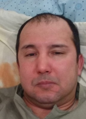 Адхам из Новотроицка 42 года