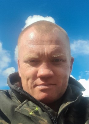 Иван, 35, Россия, Пермь