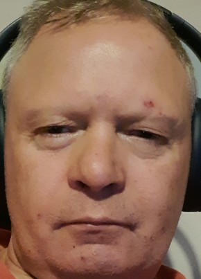 Rez из Sittingbourne 54 года