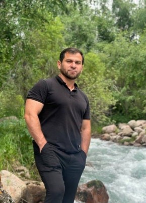 Руслан из Грозныя 37 лет
