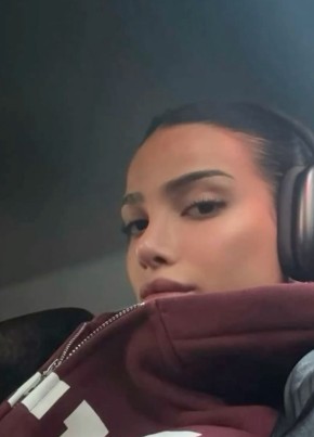 Niña, 26, Spain, Amposta