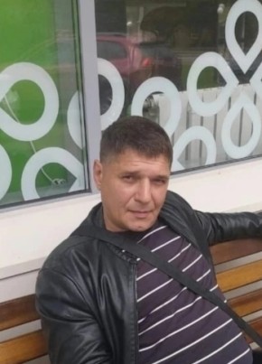 Валерий из Москвы 54 года