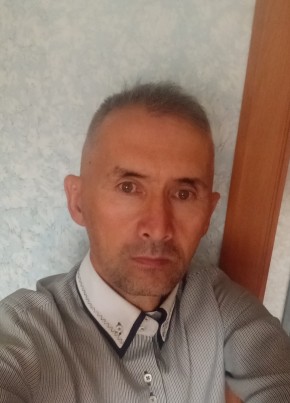 Зиннат Байбуллат из Медногорска 41 год