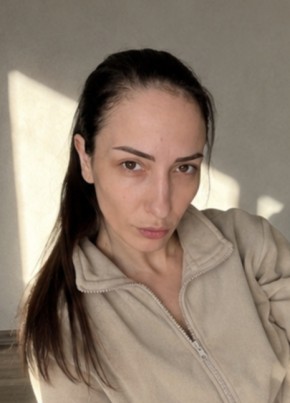 Olga, 38, Estonia, Tallinn