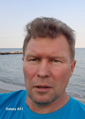 Николай из Бердянска 49 лет