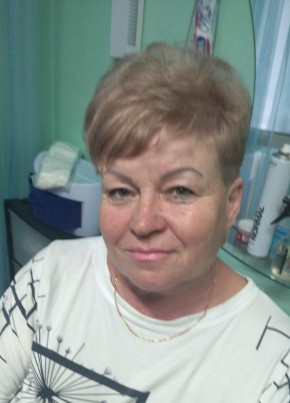 Юлия, 57, Россия, Барнаул
