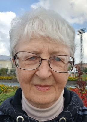 Валентина, 74, Россия, Оренбург