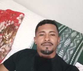 Ronaldo, 29, Varjota