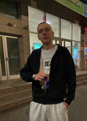 Александр из Калининграда 18 лет
