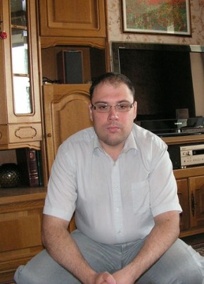 ЧерничкинИлья, 46, Россия, Тверь