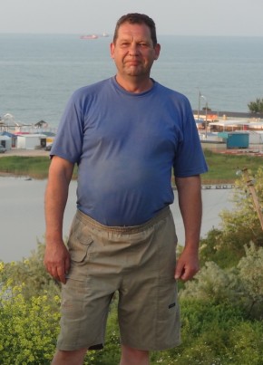 Владимир, 63, Россия, Москва