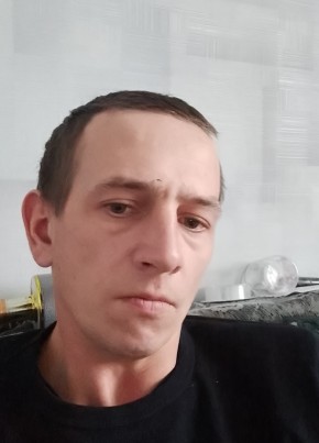 Василий, 31, Россия, Стародуб