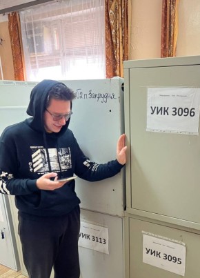 Антон из Сергиев Посада 27 лет