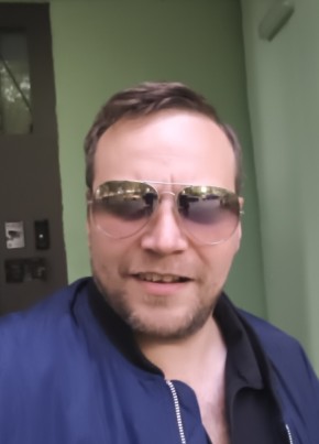 Михаил из Москвы 37 лет