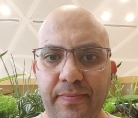 Hesham Mahmoud, 40, Cairo