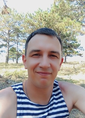 Павел из Севастополи 35 лет