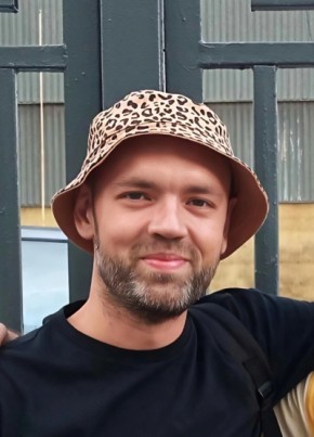 Ден из Москвы 32 года