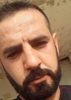 ميلاد, 37, الجمهورية العربية السورية, حماة