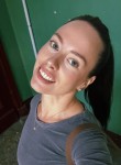 Alena, 32, Moscow