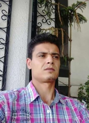 ibrahim из الدار البيضاء 47 лет