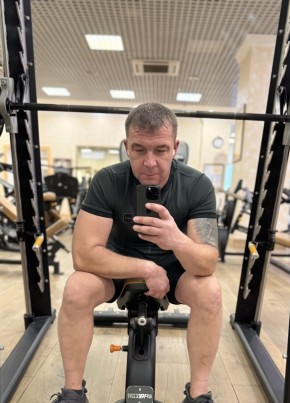 Михаил из Москвы 52 года