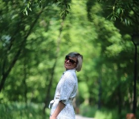 Olga, 46, Moscow