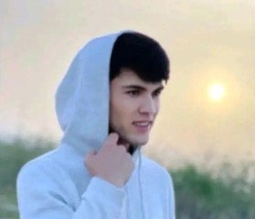 Shukhrat, 23, Sokhumi