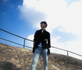 嗷嗷嗷嗷, 35, Yingkou