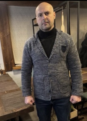Константин из Омска 40 лет