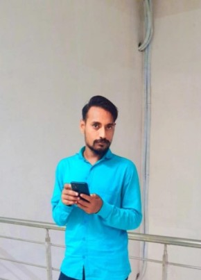 Vijay Solanki, 28, India, Rajkot