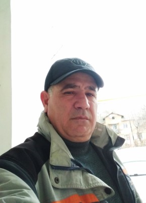 Валентин из Макеевки 52 года