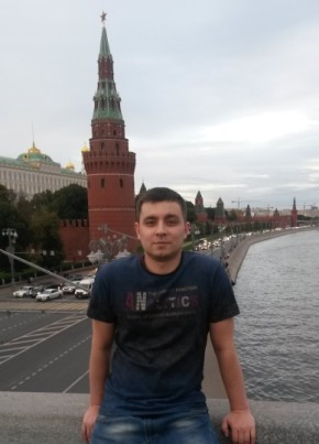 Денис, 35, Россия, Псков