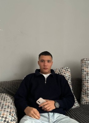 Adelbek, 21, Armenia, Yerevan