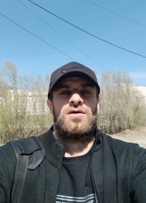 Александр из Тюмени 40 лет