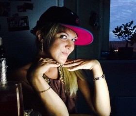 Polina, 31, Novosibirsk