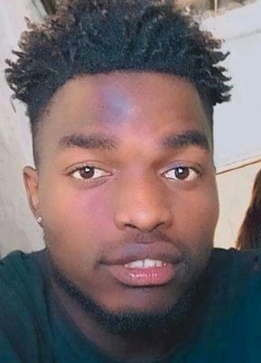 Alexis, 26, Zimbabwe, Kadoma