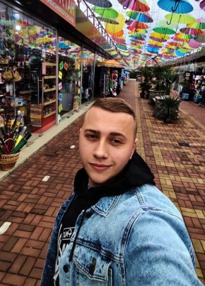 Виктор, 25, Россия, Переславль-Залесский