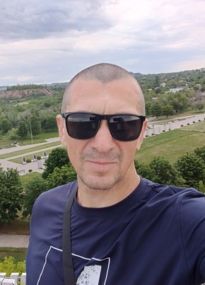 Женя из Краснодона 44 года