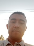 Artur, 24  , Tashkent