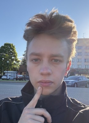 Дима из Наваполацка 21 год