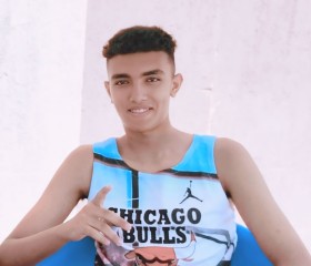 ALI MOSTAFA, 23, Cairo