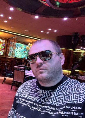 ALEX из Москвы 49 лет