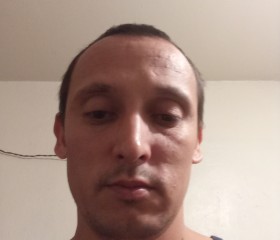 Иброхим Алосзода, 33, Yekaterinburg