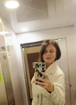 Оксана из Сертолово 44 года