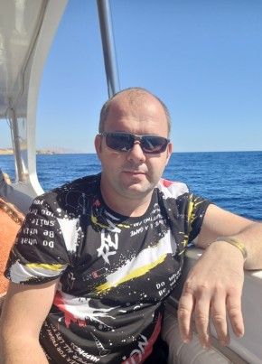 Сергей из Оренбурга 41 год