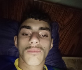 Nilson, 21, Campo Mourao