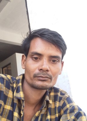 Pradeep Kumar, 48, India, Rajkot