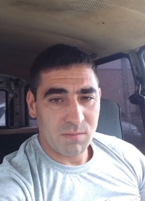 Artur, 31, Russia, Krasnodar
