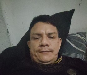 Edwin, 36, Guayaquil